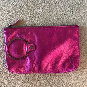 Statement clutch